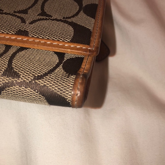 Reduced!! Coach wallet(authentic) - Picture 4 of 4